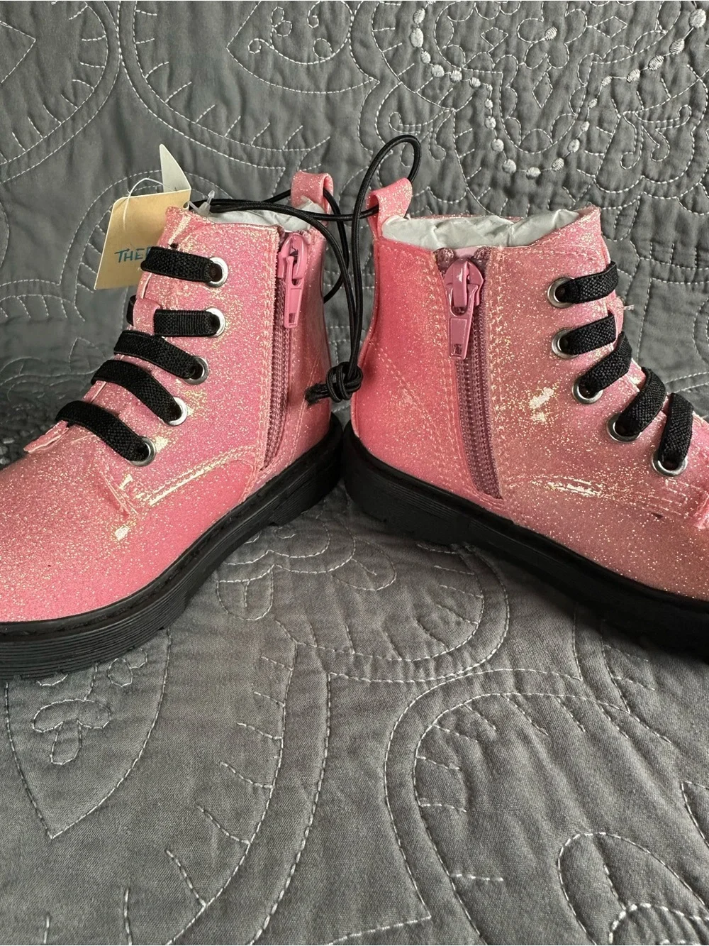 Thereabouts Toddler Girls Lil Reese Glittery Pink Combat Boots NWT Size 7